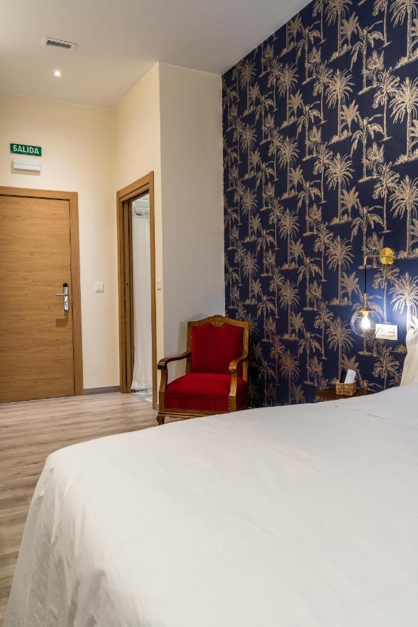 Four Rooms Hostel Lugo Buitenkant foto
