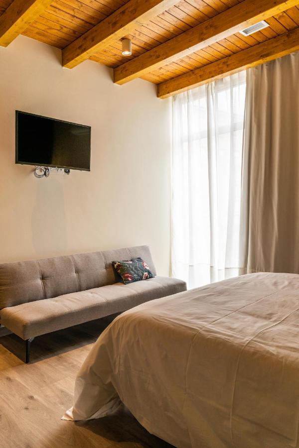 Four Rooms Hostel Lugo Buitenkant foto